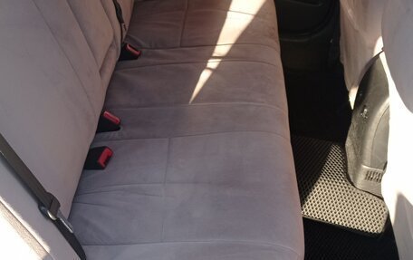 Toyota Camry V40, 2005 год, 920 000 рублей, 11 фотография