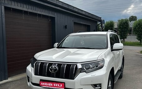 Toyota Land Cruiser Prado 150 рестайлинг 2, 2018 год, 3 750 000 рублей, 1 фотография