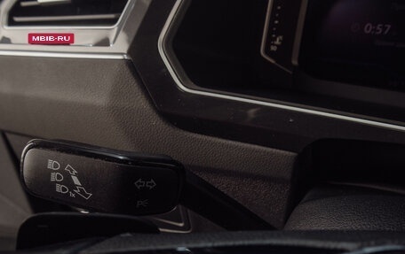 Volkswagen Tiguan II, 2020 год, 3 199 000 рублей, 11 фотография