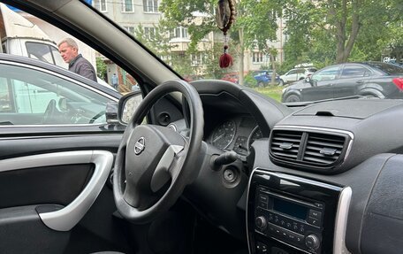 Nissan Terrano III, 2015 год, 900 000 рублей, 4 фотография