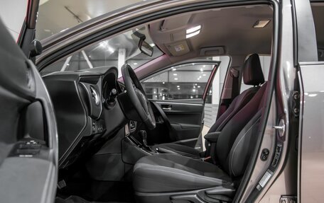 Toyota Corolla, 2016 год, 1 355 000 рублей, 7 фотография