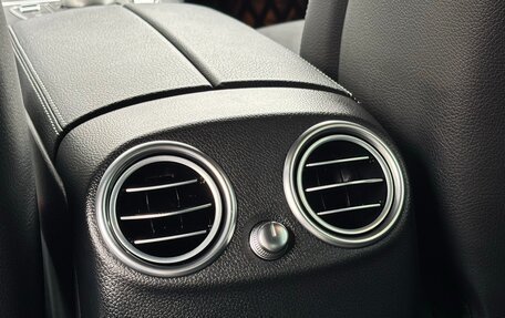Mercedes-Benz GLC, 2018 год, 4 250 000 рублей, 28 фотография