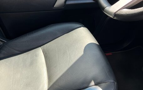 Toyota Land Cruiser Prado 150 рестайлинг 2, 2013 год, 3 600 000 рублей, 8 фотография