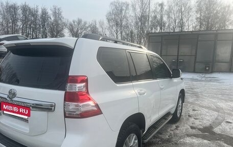 Toyota Land Cruiser Prado 150 рестайлинг 2, 2013 год, 3 600 000 рублей, 11 фотография
