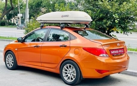Hyundai Solaris II рестайлинг, 2015 год, 599 000 рублей, 13 фотография