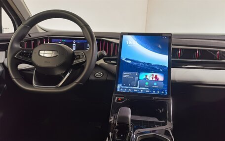 Geely Atlas, 2024 год, 2 690 000 рублей, 19 фотография