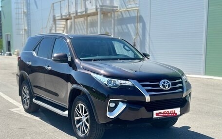 Toyota Fortuner II, 2017 год, 2 850 000 рублей, 17 фотография