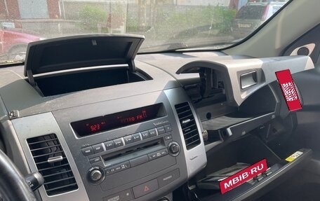 Mitsubishi Outlander III рестайлинг 3, 2008 год, 985 000 рублей, 12 фотография