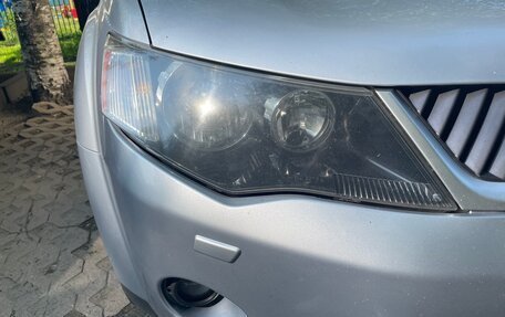 Mitsubishi Outlander III рестайлинг 3, 2008 год, 985 000 рублей, 24 фотография