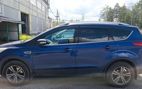 Ford Kuga III, 2015 год, 1 550 000 рублей, 2 фотография