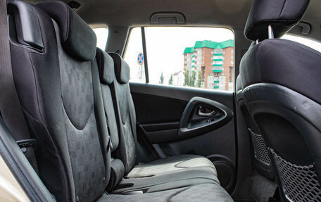 Toyota RAV4, 2011 год, 1 369 000 рублей, 18 фотография