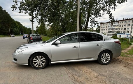 Renault Latitude I, 2013 год, 900 000 рублей, 4 фотография
