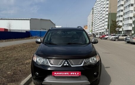 Mitsubishi Outlander III рестайлинг 3, 2008 год, 1 350 000 рублей, 5 фотография