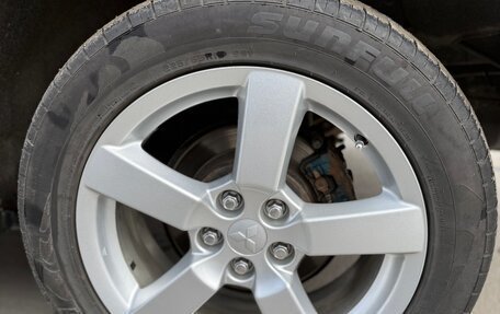 Mitsubishi Outlander III рестайлинг 3, 2008 год, 1 350 000 рублей, 14 фотография