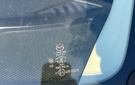 Mazda 3, 2018 год, 2 030 000 рублей, 18 фотография