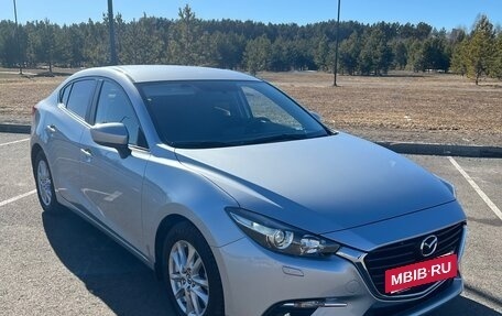 Mazda 3, 2018 год, 2 030 000 рублей, 17 фотография