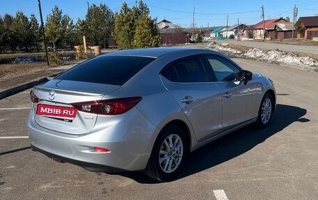 Mazda 3, 2018 год, 2 030 000 рублей, 15 фотография