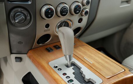 Infiniti QX56, 2005 год, 1 350 000 рублей, 16 фотография