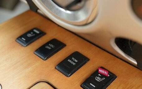 Infiniti QX56, 2005 год, 1 350 000 рублей, 17 фотография