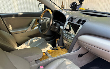 Toyota Camry, 2006 год, 1 000 000 рублей, 9 фотография