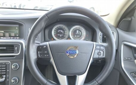 Volvo V60 I, 2012 год, 920 000 рублей, 4 фотография