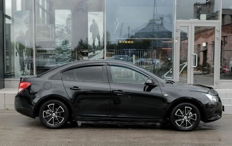 Chevrolet Cruze II, 2010 год, 650 000 рублей, 4 фотография