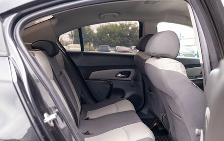 Chevrolet Cruze II, 2010 год, 650 000 рублей, 17 фотография