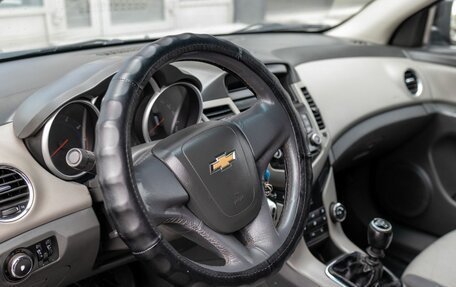 Chevrolet Cruze II, 2010 год, 650 000 рублей, 11 фотография