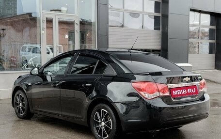 Chevrolet Cruze II, 2010 год, 650 000 рублей, 7 фотография