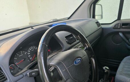 Ford Tourneo Connect I, 2009 год, 620 000 рублей, 4 фотография