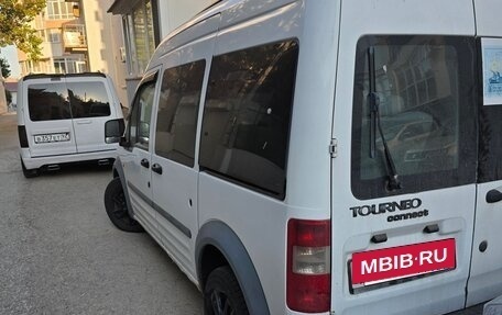 Ford Tourneo Connect I, 2009 год, 620 000 рублей, 3 фотография