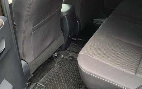 Toyota RAV4, 2018 год, 2 400 000 рублей, 12 фотография