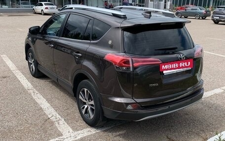 Toyota RAV4, 2018 год, 2 400 000 рублей, 23 фотография
