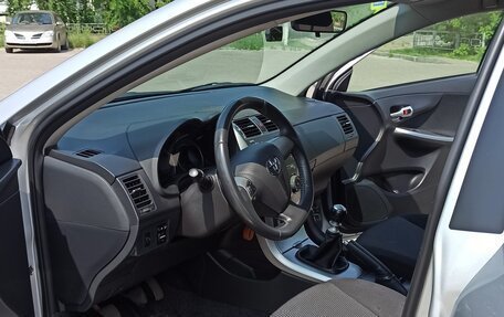 Toyota Corolla, 2011 год, 1 200 000 рублей, 10 фотография