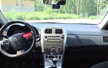 Toyota Corolla, 2011 год, 1 200 000 рублей, 8 фотография
