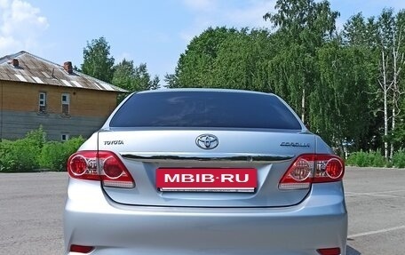 Toyota Corolla, 2011 год, 1 200 000 рублей, 5 фотография