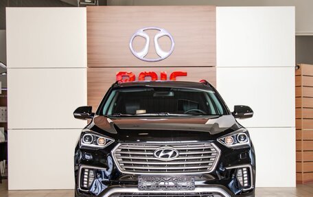 Hyundai Santa Fe III рестайлинг, 2017 год, 2 195 000 рублей, 2 фотография