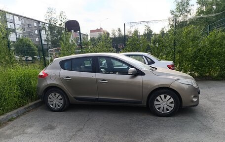Renault Megane III, 2011 год, 550 000 рублей, 1 фотография