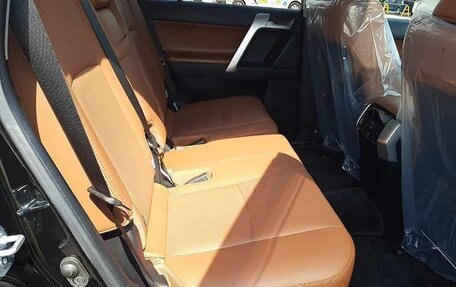 Toyota Land Cruiser Prado 150 рестайлинг 2, 2021 год, 4 159 030 рублей, 8 фотография
