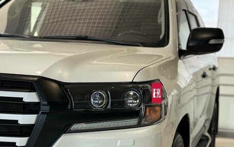 Toyota Land Cruiser 200, 2016 год, 5 968 000 рублей, 6 фотография