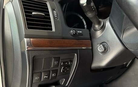 Toyota Land Cruiser 200, 2016 год, 5 968 000 рублей, 17 фотография