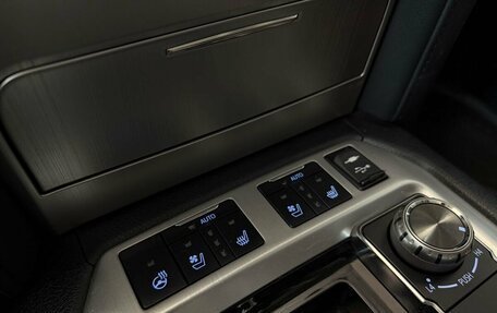 Toyota Land Cruiser 200, 2016 год, 5 968 000 рублей, 28 фотография