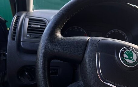 Skoda Fabia II, 2009 год, 360 000 рублей, 17 фотография