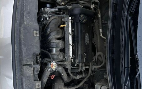 Hyundai Solaris II рестайлинг, 2014 год, 800 000 рублей, 7 фотография