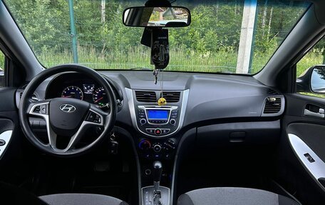 Hyundai Solaris II рестайлинг, 2014 год, 800 000 рублей, 5 фотография