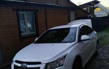 Chevrolet Cruze II, 2012 год, 580 000 рублей, 4 фотография