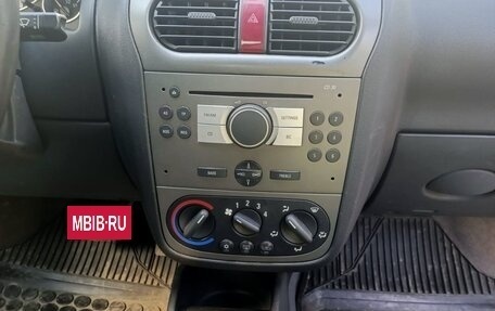 Opel Corsa C рестайлинг, 2004 год, 100 000 рублей, 10 фотография