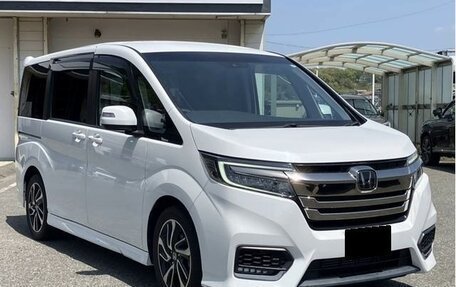 Honda Stepwgn IV, 2021 год, 2 180 000 рублей, 2 фотография