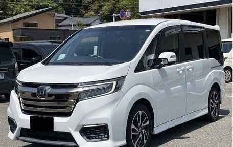 Honda Stepwgn IV, 2021 год, 2 180 000 рублей, 4 фотография