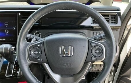 Honda Stepwgn IV, 2021 год, 2 180 000 рублей, 13 фотография